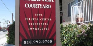 Warner Courtyard Apartments Gallery 28