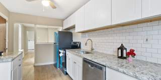 5843 Magnolia St. Gallery 1