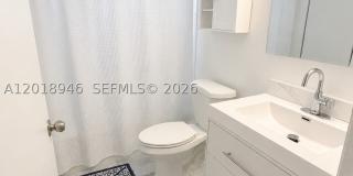 2924 Collins Ave Gallery 7