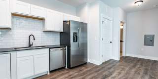 629 N. O'Neil St. Gallery 11