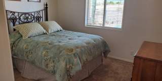 GREAT FURNISHED HOME WITH SIDE PARKING! Gallery 7