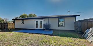 5116 East 28th Avenue Gallery 19