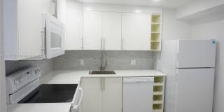 2851 NE 183rd St Gallery 5