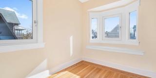 409 W 261st Street Gallery 13