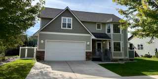 Gorgeous 4 Bed/2.5 Bath in Lower Miller Creek Gallery 1