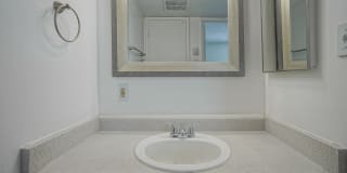 Treehouse Apartments Gallery 71