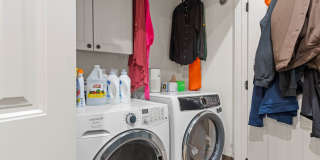 This luxurious townhouse on Cherry St. Gallery 30