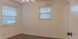 5103 Guinevere Gallery 20