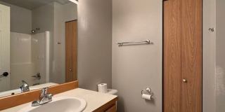 5108 Rainier Drive East Gallery 6