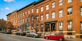 18 E MADISON Street Gallery 2