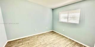 251 W Palm Cir W Gallery 29