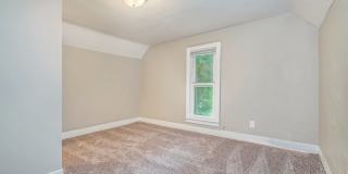 Spacious 4 Bedroom / 2 Bath Single-Family Home – Prime Location Near Downtown GR Gallery 12
