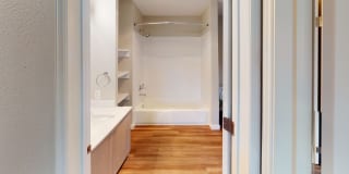 Redmond Place Gallery 16