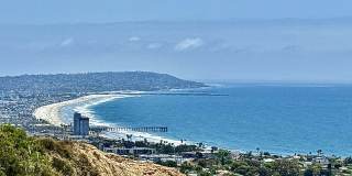 4 bedroom, 2.5 bathroom home in the desirable Mt Soledad neighborhood. Gallery 3