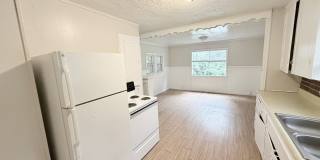 2837 N 42nd St Gallery 4