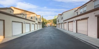 Laurel Canyon Apartment Homes Gallery 16