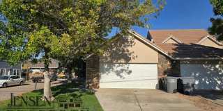 Three Bedroom Down Down Gallery 1