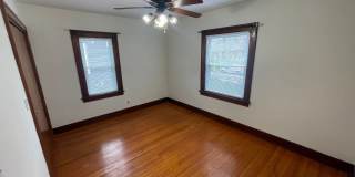 1 Bedroom House Near Columbian Park Gallery 8