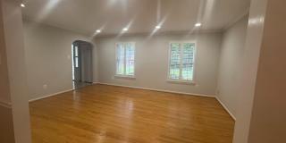 629 UTTERBACK STORE Road Gallery 12