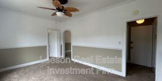 320 College A Gallery 2