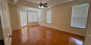 Stunning 5 Bedroom Home with Screened Pool & 3-Car Garage Gallery 38