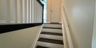Beautiful End-unit townhome in university with Primary bedroom on 1st floor Gallery 17