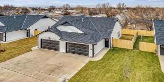 3 Bedroom 2 Bathroom Townhome! 3 Bedroom 2 Bathroom Townhome! Gallery 3