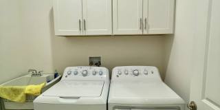 Stunning 4 Bedroom 3-bathroom home located in Mosaic! Gallery 58