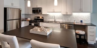 AMLI Deerfield Gallery 4