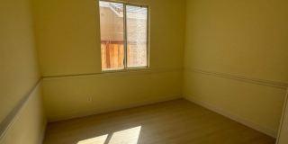 Beautiful 4 bedroom home soon available for rent! Gallery 23