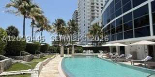 5875 Collins Ave Gallery 18