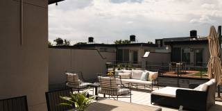 2639 17th St #6 Gallery 34