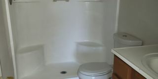 Cozy 2 Bed 2 Bath Town-home in Central Phoenix!! Gallery 5