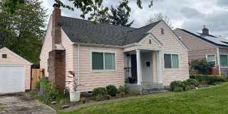 PENDING APPLICATION; Charming 2 BD + Studio (Water Included) Gallery 1