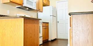Fresh Updated Interior, Close to Fort Riley Gallery 6