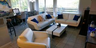 Furnished 2 bedroom Condo with view of Lake Union Gallery 20