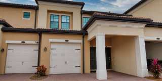 Seasonal Short-Term Sought after Sarasota National (Social Membership) with resort like Amenities! Gallery 1