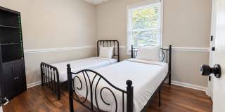 1804 Vernon Road - B Gallery 1
