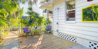 Charming two bedroom two bathroom cottage in North St. Petersburg Fully Updated. Charming two bedroom two bathroom cottage in North St. Petersburg Fully Updated. Gallery 38
