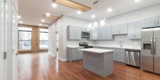 23 West Hubbard St. Gallery 2