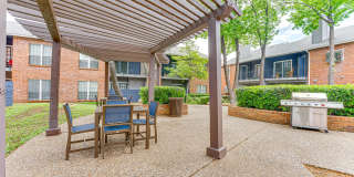 The Manhattan Gallery 20