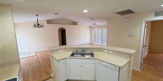 3002 52 Street W Gallery 10