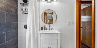 485 North Shore Drive Gallery 1