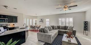 Westside area Rental (Completely Furnished) Beautiful 3 bed/2.5 baths Gallery 1