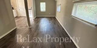 Large 3 Bedroom Apartment Gallery 1