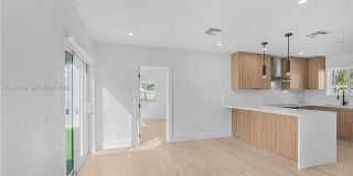 1116 N 31st Avenue, Hollywood, FL 33021 Gallery 8
