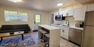 Charming 2BR Unit in Vista Ranch Gallery 1