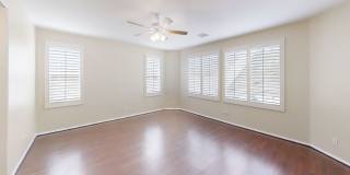 Your Perfect Retreat Awaits in The Vibrant Four Seasons 55+ Community! Gallery 3