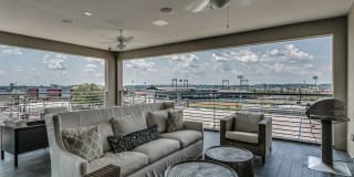 Flats on Fourth Gallery 3