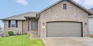 852 E Acacia Ln Gallery 1